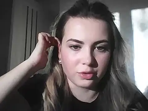 Snapshot of GoddessTenderness chatting on February 21, 2025, 2:48 pm GoddessTenderness online show from February 21, 2025, 2:48 pm