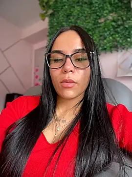 Naatalia online show from February 13, 2026, 6:15 pm