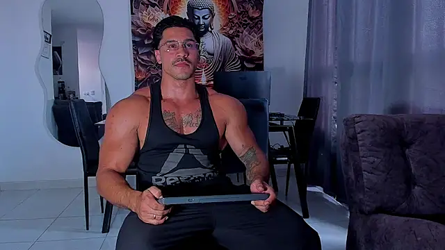 Valentino Dosantos  online show from December 1, 2025, 8:36 pm