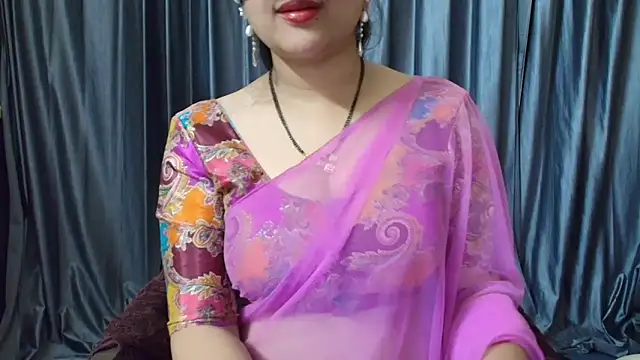 goldiwets online show from November 7, 2025, 4:34 am