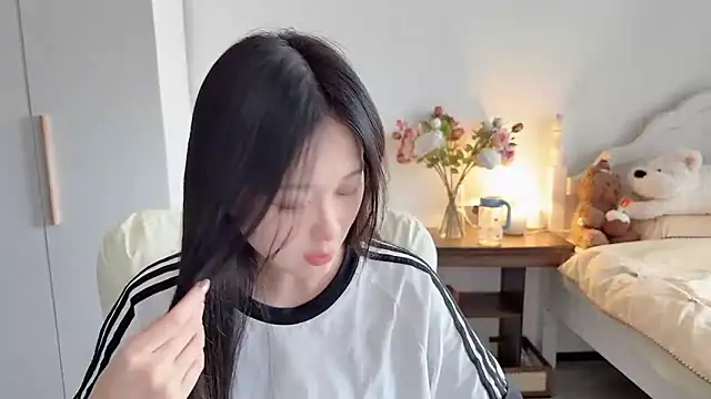 Cassie-20 online show from June 20, 2026, 9:23 am
