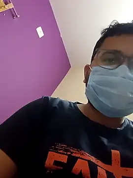 Snapshot of susthovai chatting on December 15, 2025, 11:03 am susthovai online show from December 15, 2025, 11:03 am