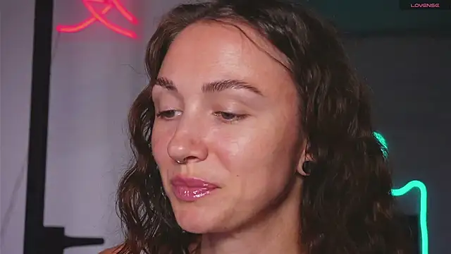 Limy Sweet online show from March 26, 2026, 7:58 am