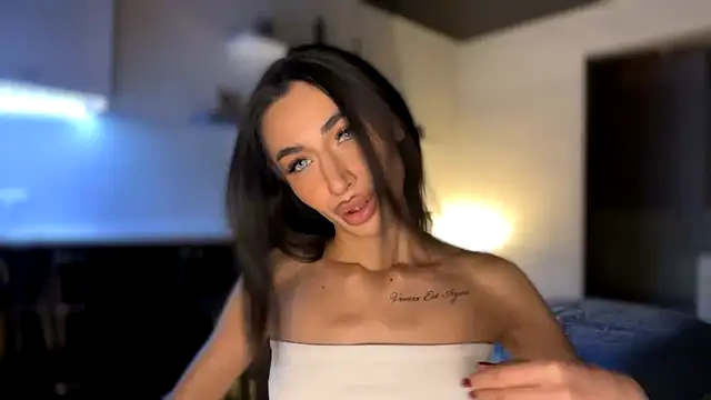 alissadreams online show from October 26, 2025, 5:41 pm