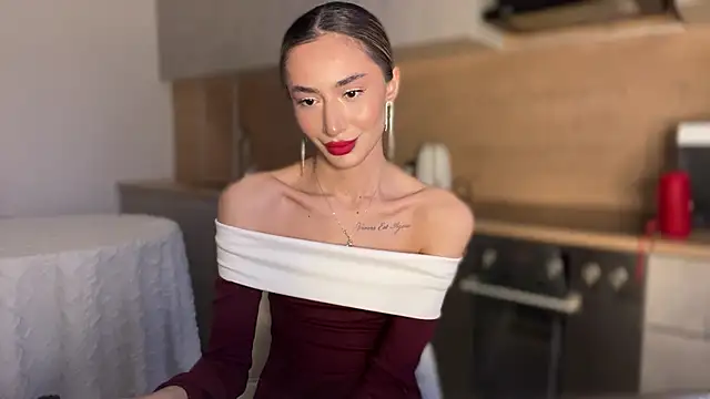 alissadreams online show from May 12, 2026, 3:31 pm