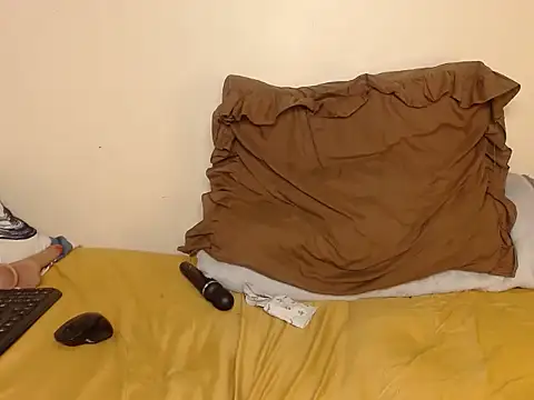 Snapshot of Karishma99_ chatting on October 9, 2025, 11:14 pm Karishma99 online show from October 9, 2025, 11:14 pm