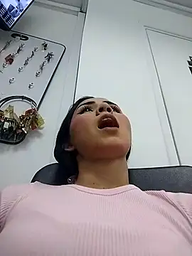 Snapshot of Natty_roberts_ chatting on February 27, 2026, 9:48 pm Natty roberts online show from February 27, 2026, 9:48 pm