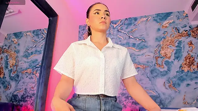 Snapshot of Natty_roberts_ chatting on March 14, 2026, 1:34 am Natty roberts online show from March 14, 2026, 1:34 am