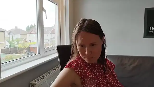 eatmypie69 online show from June 12, 2026, 11:20 am