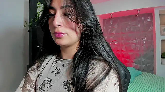 Katty love01 online show from February 3, 2026, 6:57 pm