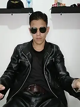 Mr-Eros-Master online show from February 24, 2025, 7:41 pm