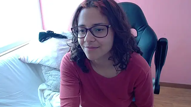 Snapshot of morahaze chatting on October 18, 2025, 3:13 pm morahaze online show from October 18, 2025, 3:13 pm