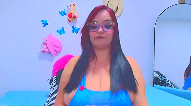 Snapshot of Veronica_Milf1 chatting on February 18, 2025, 2:38 am Veronica Milf1 online show from February 18, 2025, 2:38 am