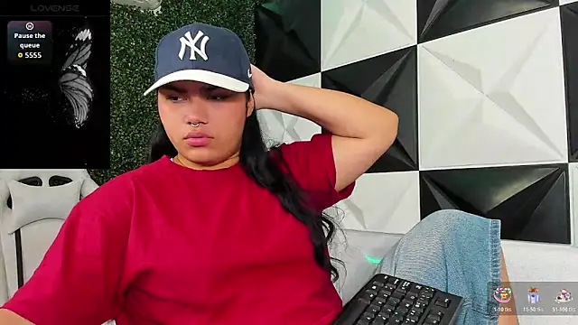 melany rouse18 online show from February 23, 2026, 1:14 am