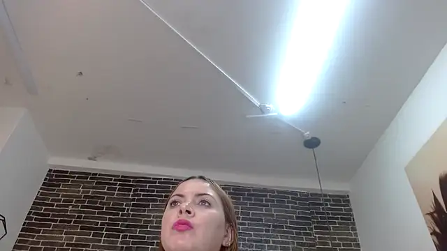 vanessa bonesmith online show from March 19, 2025, 10:33 am
