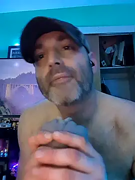 Snapshot of Novabear6996 chatting on April 14, 2026, 7:58 am Novabear6996 online show from April 14, 2026, 7:58 am