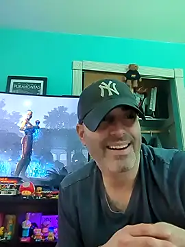 Snapshot of Novabear6996 chatting on May 12, 2026, 6:05 pm Novabear6996 online show from May 12, 2026, 6:05 pm