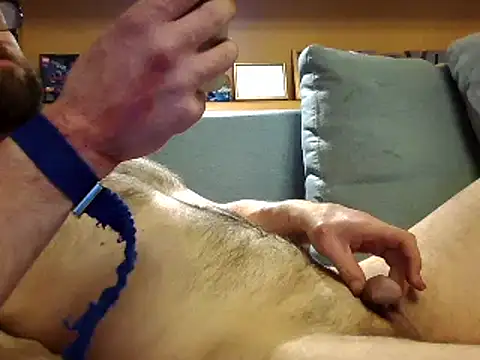 Snapshot of Andre35w chatting on February 22, 2025, 1:55 am Andre35w online show from February 22, 2025, 1:55 am