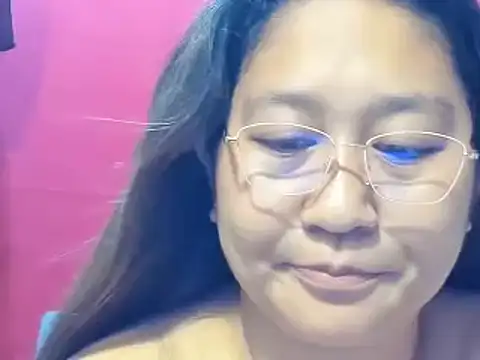hotchubby88 online show from December 4, 2024, 10:24 am