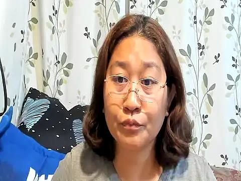 hotchubby88 online show from September 16, 2025, 11:22 am