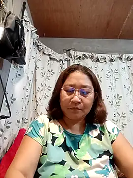 hotchubby88 online show from October 12, 2025, 11:09 am