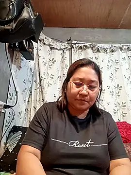 hotchubby88 online show from November 20, 2025, 12:44 am