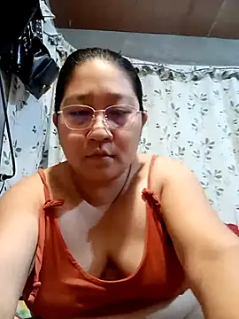 hotchubby88 online show from December 4, 2025, 11:46 pm