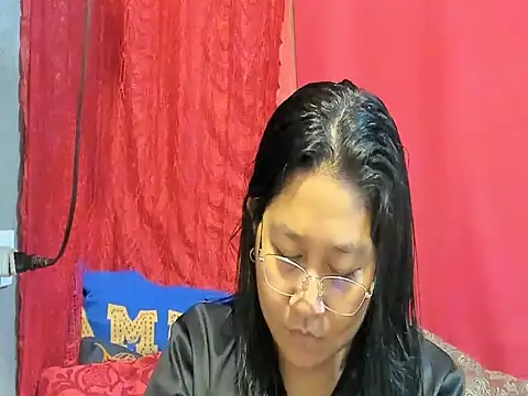 hotchubby88 online show from February 27, 2026, 11:49 pm