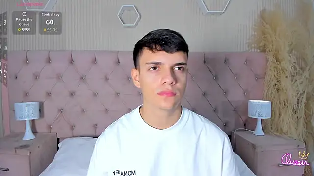 JacobRoberts1 online show from January 5, 2026, 6:22 pm