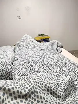 Snapshot of stfbi chatting on February 22, 2025, 7:45 am stfbi online show from February 22, 2025, 7:45 am