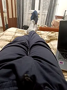 Snapshot of QuilyLoverx chatting on February 25, 2025, 7:14 pm QuilyLoverx online show from February 25, 2025, 7:14 pm