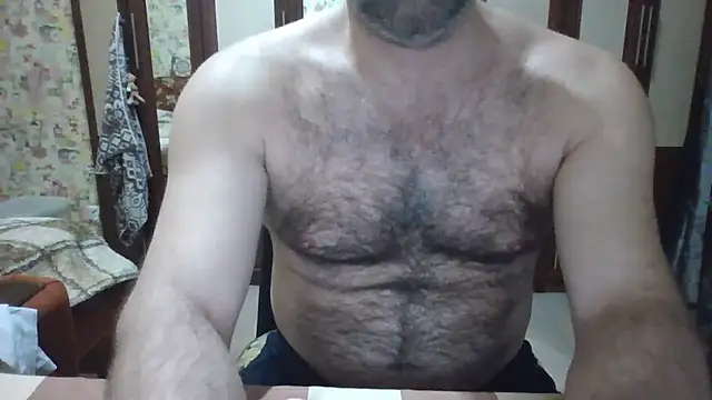 Snapshot of QuilyLoverx chatting on February 26, 2025, 6:11 pm QuilyLoverx online show from February 26, 2025, 6:11 pm