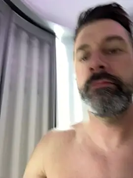 plaintreebull online show from March 18, 2026, 1:47 pm