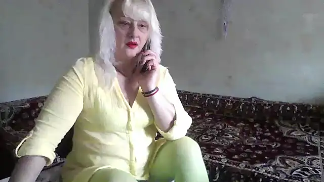 Snapshot of NikolinaBounty chatting on September 25, 2025, 11:25 am NikolinaBounty online show from September 25, 2025, 11:25 am