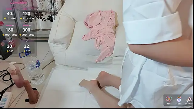 xiaoxiaoyu- online show from September 27, 2025, 5:18 pm