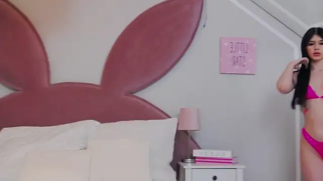 LexxxyFox online show from March 6, 2025, 5:35 am