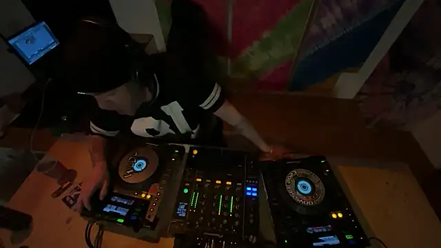 FckM3Hard online show from January 6, 2026, 1:15 pm