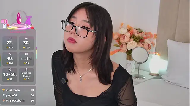 HitomiAoki online show from March 7, 2025, 10:21 pm