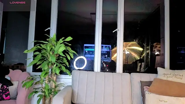 Ivanna West online show from January 15, 2026, 10:09 am