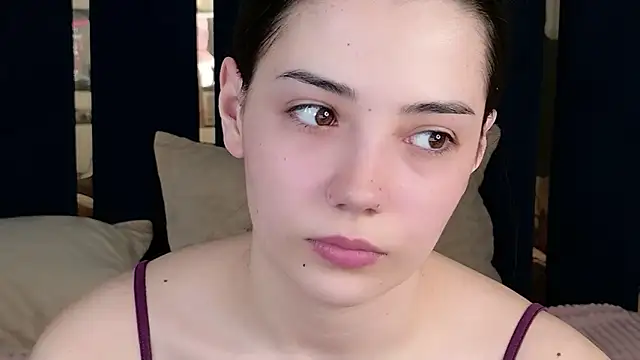 Alice Deleon online show from April 2, 2026, 10:46 am