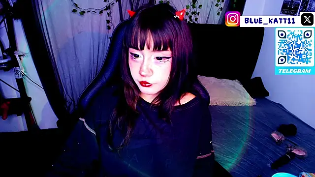 Snapshot of blue_katt chatting on May 26, 2026, 6:53 am blue katt online show from May 26, 2026, 6:53 am