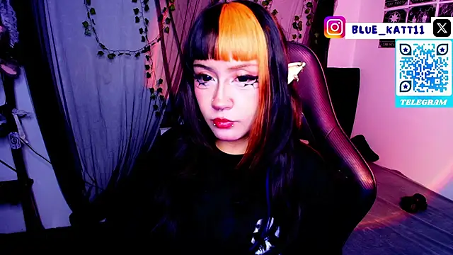 Snapshot of blue_katt chatting on May 31, 2026, 4:53 am blue katt online show from May 31, 2026, 4:53 am
