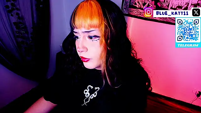 Snapshot of blue_katt chatting on June 19, 2026, 5:34 am blue katt online show from June 19, 2026, 5:34 am