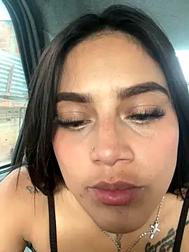 Snapshot of Emily_sharlot chatting on October 11, 2025, 5:11 pm Emily sharlot online show from October 11, 2025, 5:11 pm