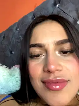 Snapshot of Emily_sharlot chatting on November 8, 2025, 9:20 am Emily sharlot online show from November 8, 2025, 9:20 am