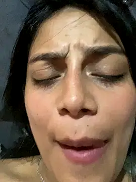 Emily sharlot online show from December 14, 2025, 11:20 pm