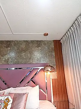 EmmaSulivan online show from January 7, 2026, 11:34 am