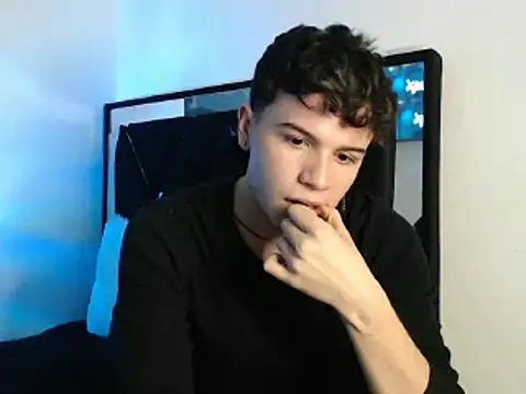 Smith boy 25 online show from March 15, 2025, 11:08 am