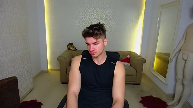 MaxKaiden online show from January 15, 2026, 6:07 am