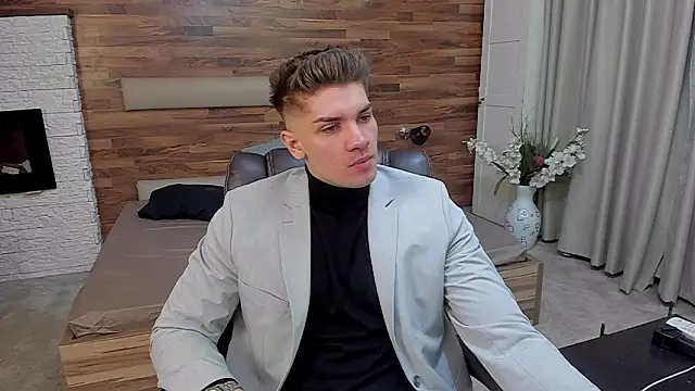 Snapshot of MaxKaiden chatting on March 21, 2026, 6:07 am MaxKaiden online show from March 21, 2026, 6:07 am